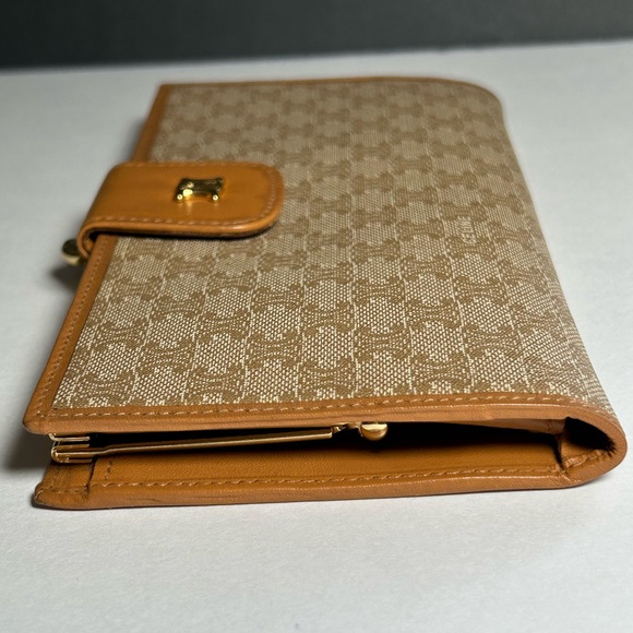 Vintage Celine Macadam Triomphe Light Beige Long Wallet - Picture 10 of 14